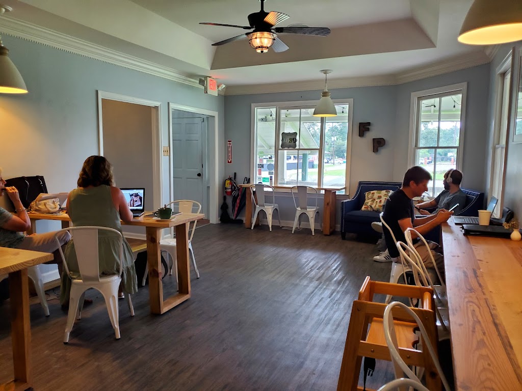 Three Tree Coffee at the Porch | cafe | 215 W Collins St #3009, Pooler, GA 31322, USA | 9123482240 OR +1 912-348-2240