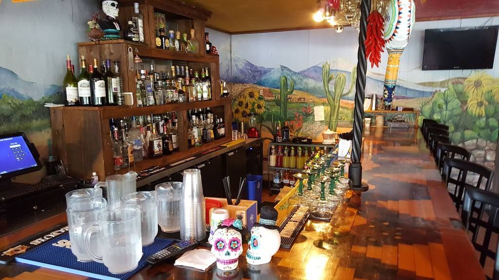 El Mariachi | restaurant | 1094 Whittier Hwy, Moultonborough, NH 03254, USA | 6034768322 OR +1 603-476-8322