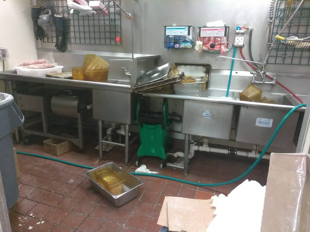 Popeyes Louisiana Kitchen | restaurant | 8449 TN-3 N, Millington, TN 38053, USA | 9018731187 OR +1 901-873-1187