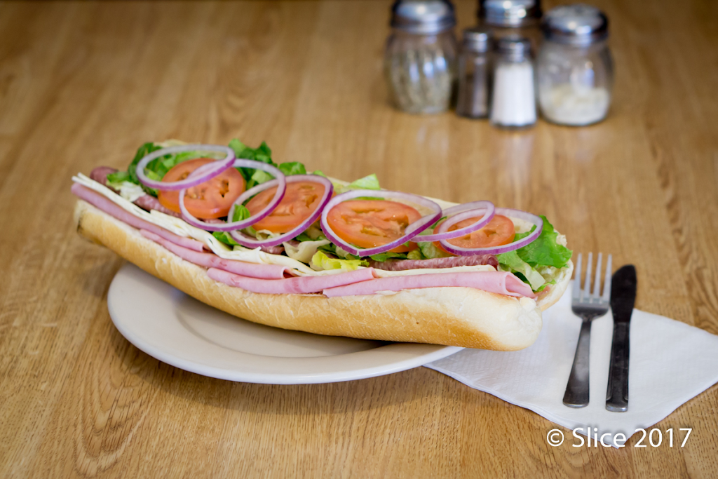 Pannos Home Of The 18 Inch | restaurant | 7200 Airport Rd #101, Bath, PA 18014, USA | 4842813908 OR +1 484-281-3908