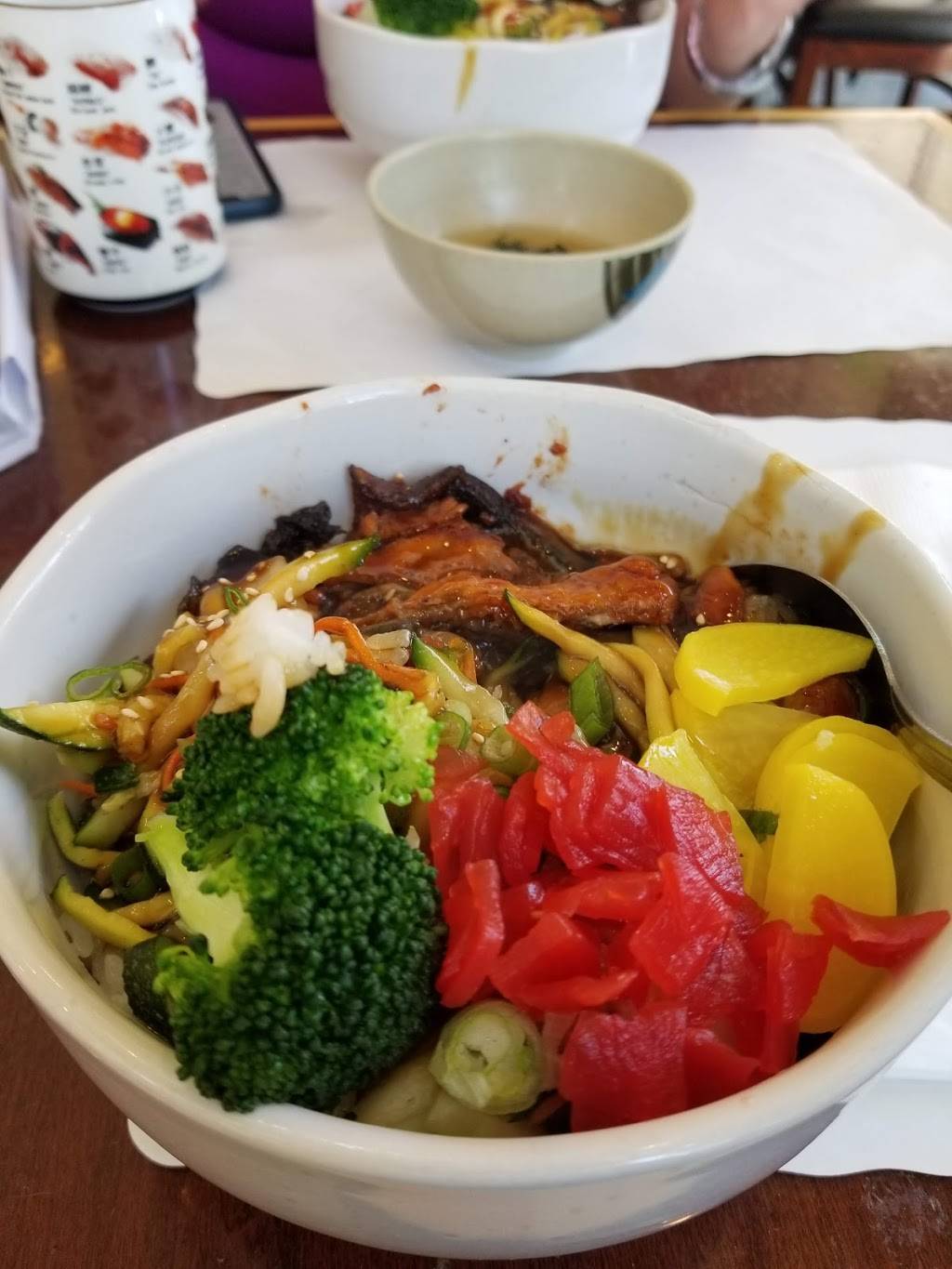 Honba Sushi | restaurant | 1759 Technology Dr, San Jose, CA 95110, USA | 4083920087 OR +1 408-392-0087