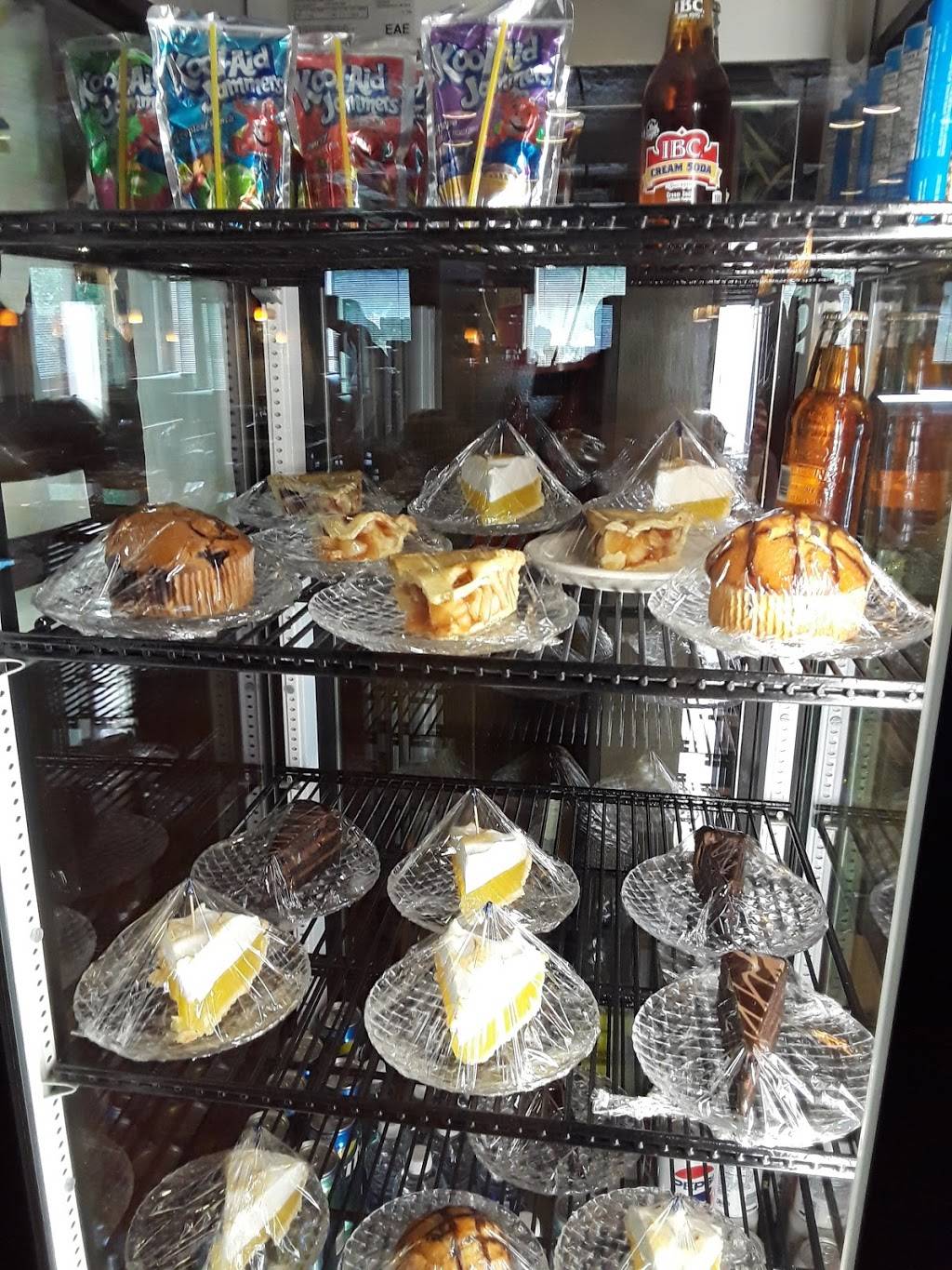 Victorias Deli and Restaurant | restaurant | 6779 Ames Rd, Parma, OH 44129, USA | 4408458922 OR +1 440-845-8922