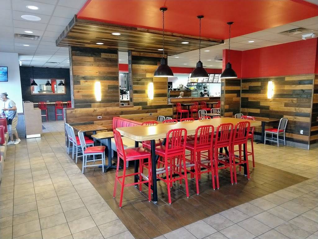 Arbys | restaurant | 4697 FL-7, Coral Springs, FL 33067, USA | 9547535957 OR +1 954-753-5957