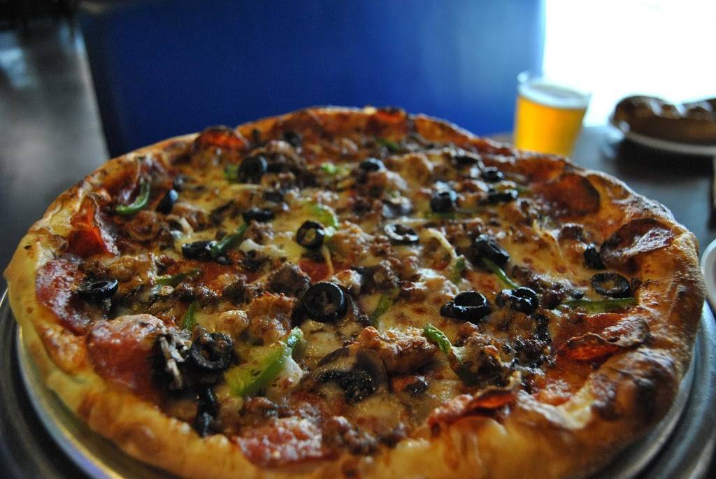 Manatees Pizza | meal takeaway | 408 Tamiami Trail, Punta Gorda, FL 33950, USA | 9416394400 OR +1 941-639-4400