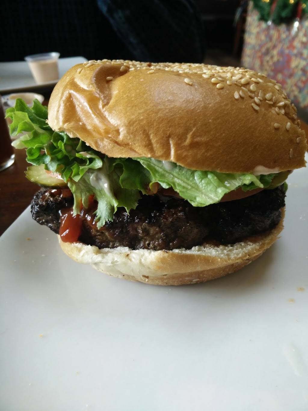 Barneys Gourmet Hamburgers | restaurant | 1591 Solano Ave, Berkeley, CA 94707, USA | 5105268185 OR +1 510-526-8185