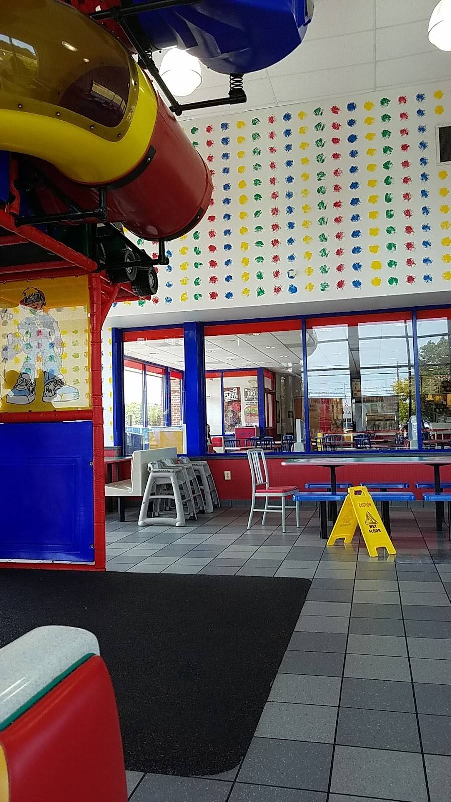 Burger King | restaurant | 823 N Main St, Wellington, OH 44090, USA | 4406479977 OR +1 440-647-9977