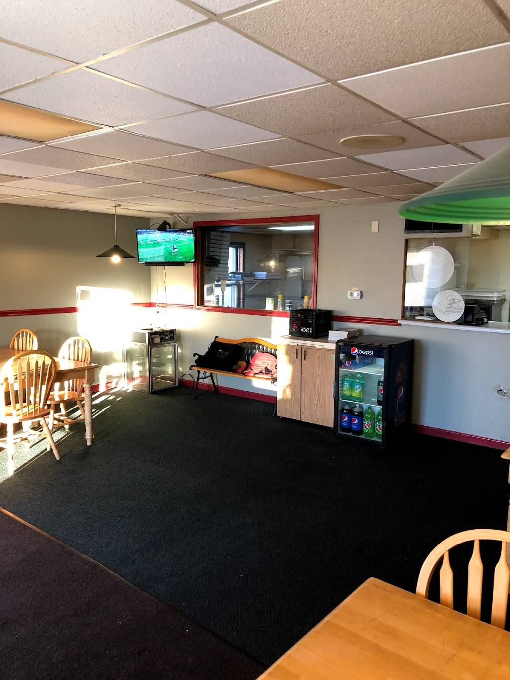 TCs Pizza | restaurant | 315 1st St E, Milan, IL 61264, USA | 3097878222 OR +1 309-787-8222