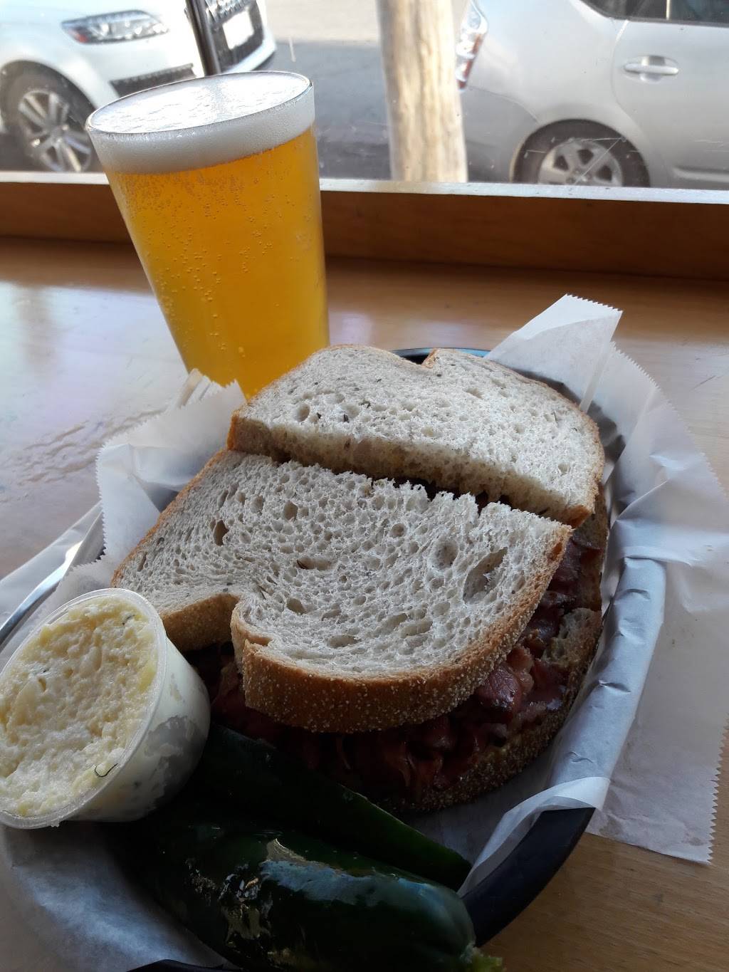 Moores Delicatessen | cafe | 271 E Orange Grove Ave, Burbank, CA 91502, USA | 8184781251 OR +1 818-478-1251