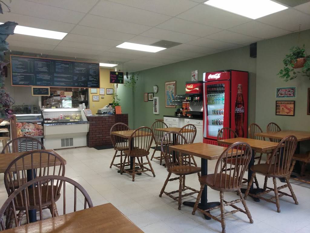 Capras Italian Deli | restaurant | 2640 Willard Dairy Rd, High Point, NC 27265, USA | 3364545975 OR +1 336-454-5975