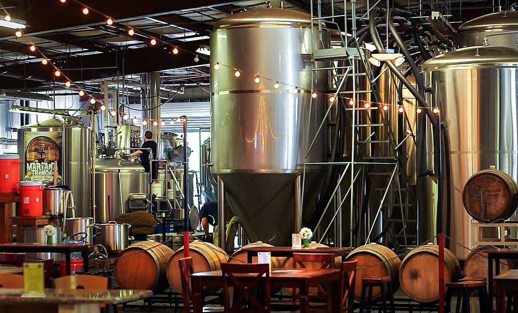 TAPS Brewery + Kitchen | restaurant | 23741 La Palma Ave, Yorba Linda, CA 92887, USA | 7144625603 OR +1 714-462-5603