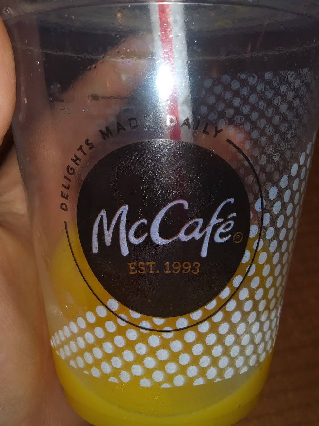 McDonalds | cafe | 100 McDonalds Dr, Bellevue, OH 44811, USA | 4194832215 OR +1 419-483-2215