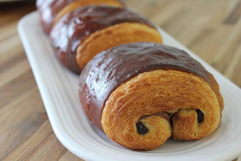 Del Sol Bakery | bakery | 1600 N Federal Hwy #15, Boynton Beach, FL 33435, USA | 5618066726 OR +1 561-806-6726