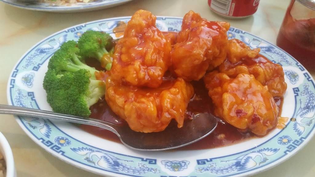 Golden Pagoad Chinese Restaurant | restaurant | 908 W Main St, Tomball, TX 77375, USA | 2813518130 OR +1 281-351-8130