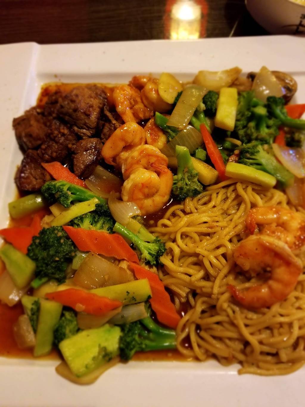 Sakura Japanese Sushi & Hibachi | restaurant | 4272 Belden Village St NW, Canton, OH 44718, USA | 3304936888 OR +1 330-493-6888