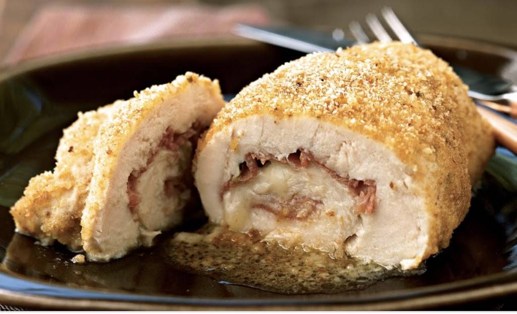 Tavern In The Hills | restaurant | 611 Old Clairton Rd, Pleasant Hills, PA 15236, USA | 4126536440 OR +1 412-653-6440