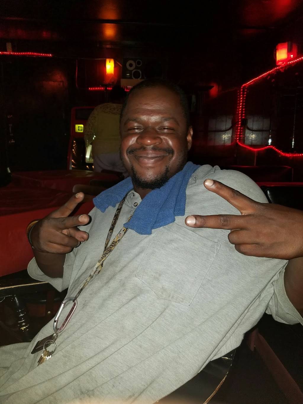 Big S Grill | restaurant | 1179 Dunnavant St, Memphis, TN 38106, USA | 9017759127 OR +1 901-775-9127