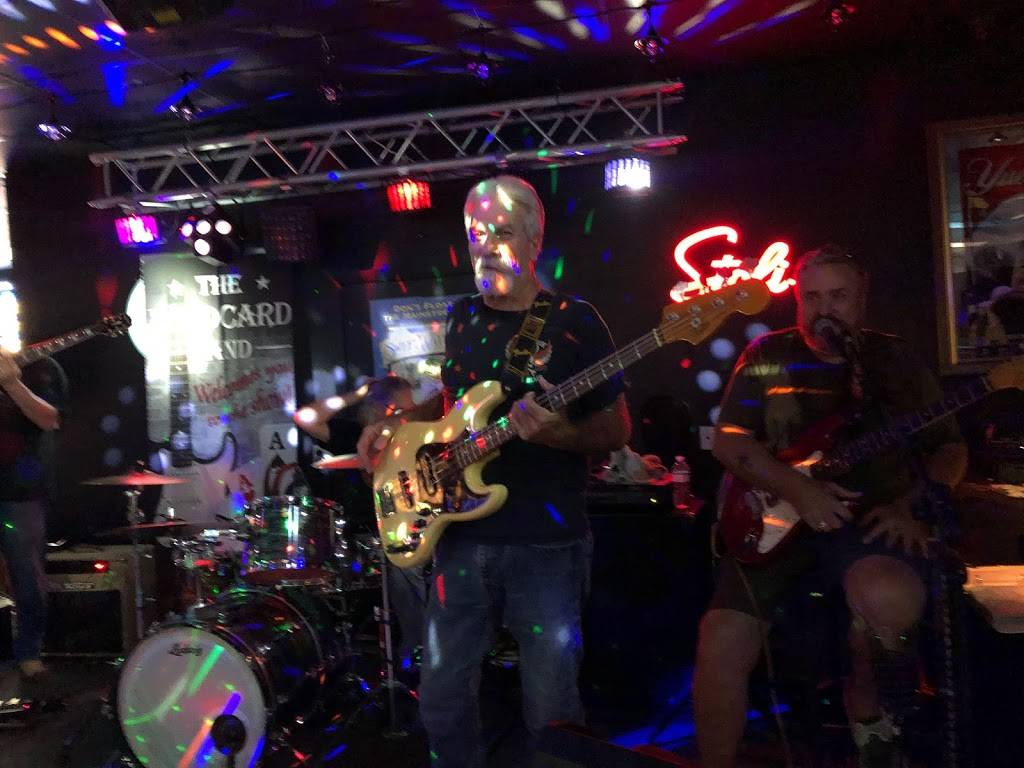 Seadrift sports bar & grill | restaurant | 1474 Ocean Shore Blvd, Ormond Beach, FL 32176, USA | 3863339786 OR +1 386-333-9786