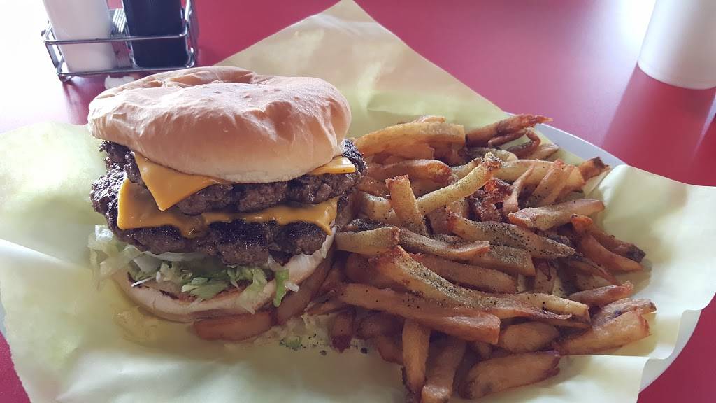 Burger Island | restaurant | 5848 TX-78, Sachse, TX 75048, USA | 9725306318 OR +1 972-530-6318