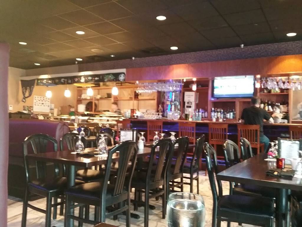 Yummy Asian Bistro | restaurant | 918 IL-22, Fox River Grove, IL 60021, USA | 8474629668 OR +1 847-462-9668