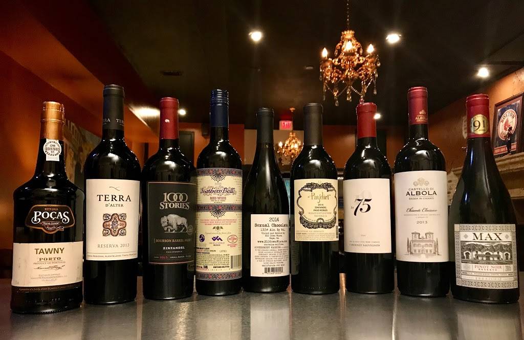 John Rolfe Lounge | night club | 214 E Cass St, Tampa, FL 33602, USA | 8132006067 OR +1 813-200-6067