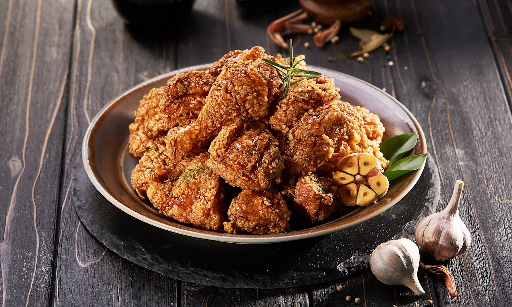 CM Korean Fried Chicken of Evanston 충만 치킨 | restaurant | 1009 Davis St, Evanston, IL 60201, USA | 8472628686 OR +1 847-262-8686