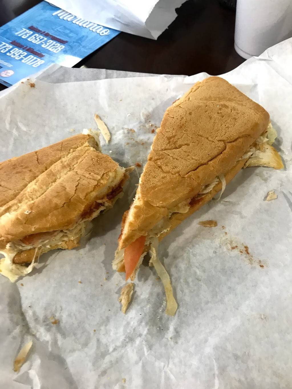 Bia’s Café Marianao | restaurant | 6401 W Addison St, Chicago, IL 60634, USA | 7736573128 OR +1 773-657-3128