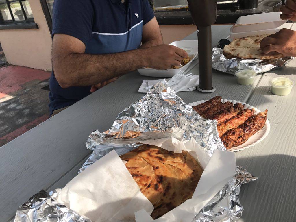 Roti Kabob | restaurant | 2100 12th St, Lynchburg, VA 24501, USA | 4343638088 OR +1 434-363-8088