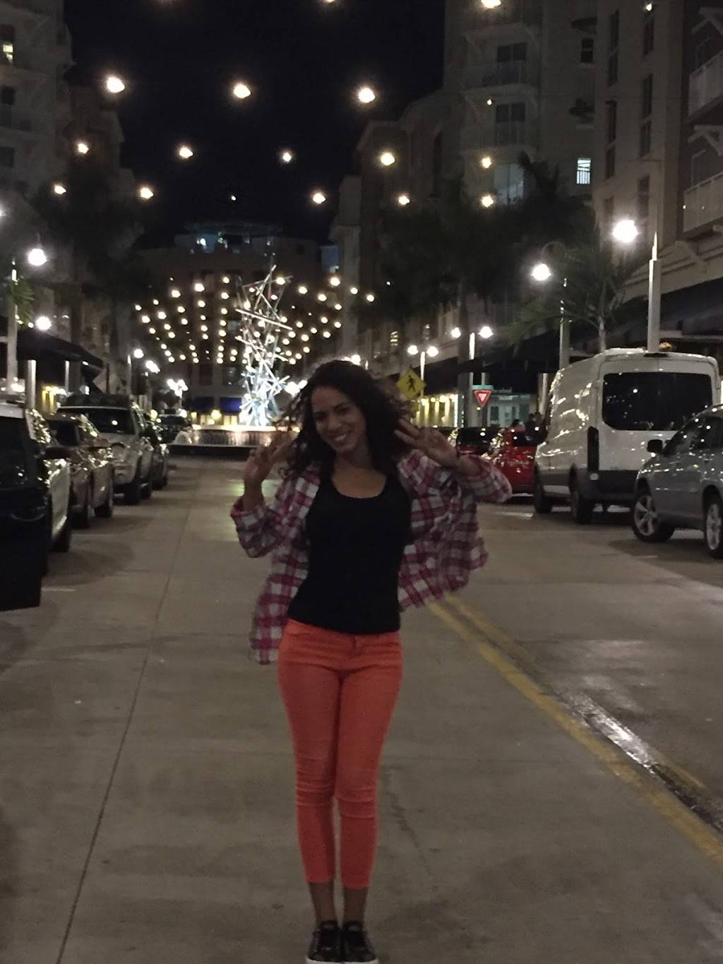 chili s grill bar, Florida Intl University | restaurant | 11200 SW 8th St, Miami, FL 33199, USA | 3053482667 OR +1 305-348-2667