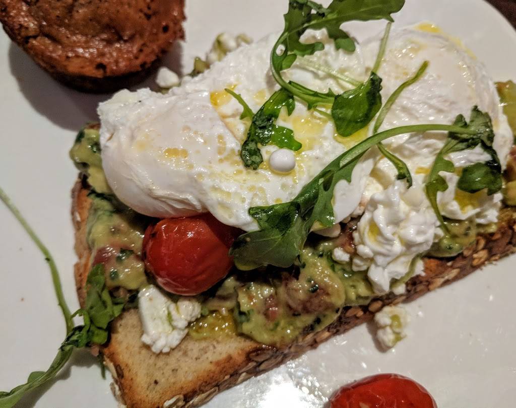 Village Tavern | restaurant | 1880 N Congress Ave #170, Boynton Beach, FL 33426, USA | 5618530280 OR +1 561-853-0280