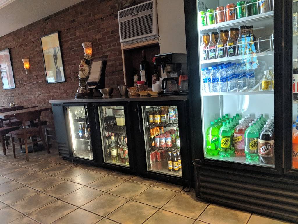 Ginos | restaurant | 706 Main St, Poughkeepsie, NY 12601, USA | 8454542525 OR +1 845-454-2525