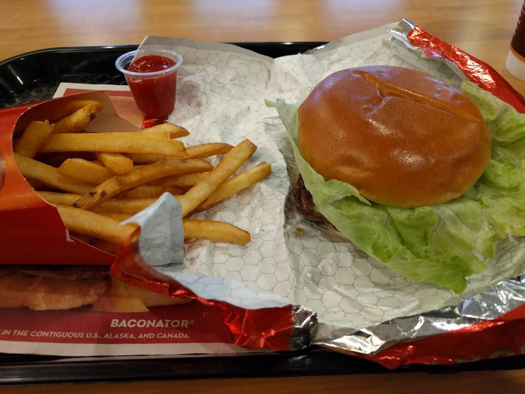 Wendys | restaurant | 157 Clinton Ave, Cortland, NY 13045, USA | 6077533710 OR +1 607-753-3710