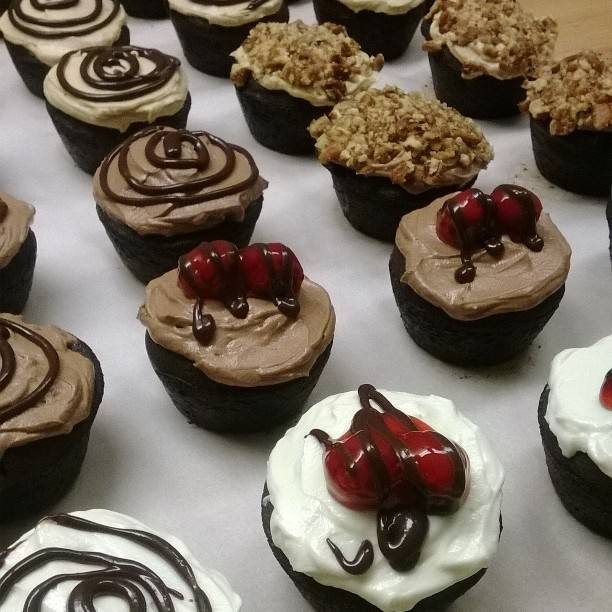 Right-A-Way Burger Joint | restaurant | 1333 N Santa Fe Ave suite 118, Edmond, OK 73003, USA | 4053591020 OR +1 405-359-1020