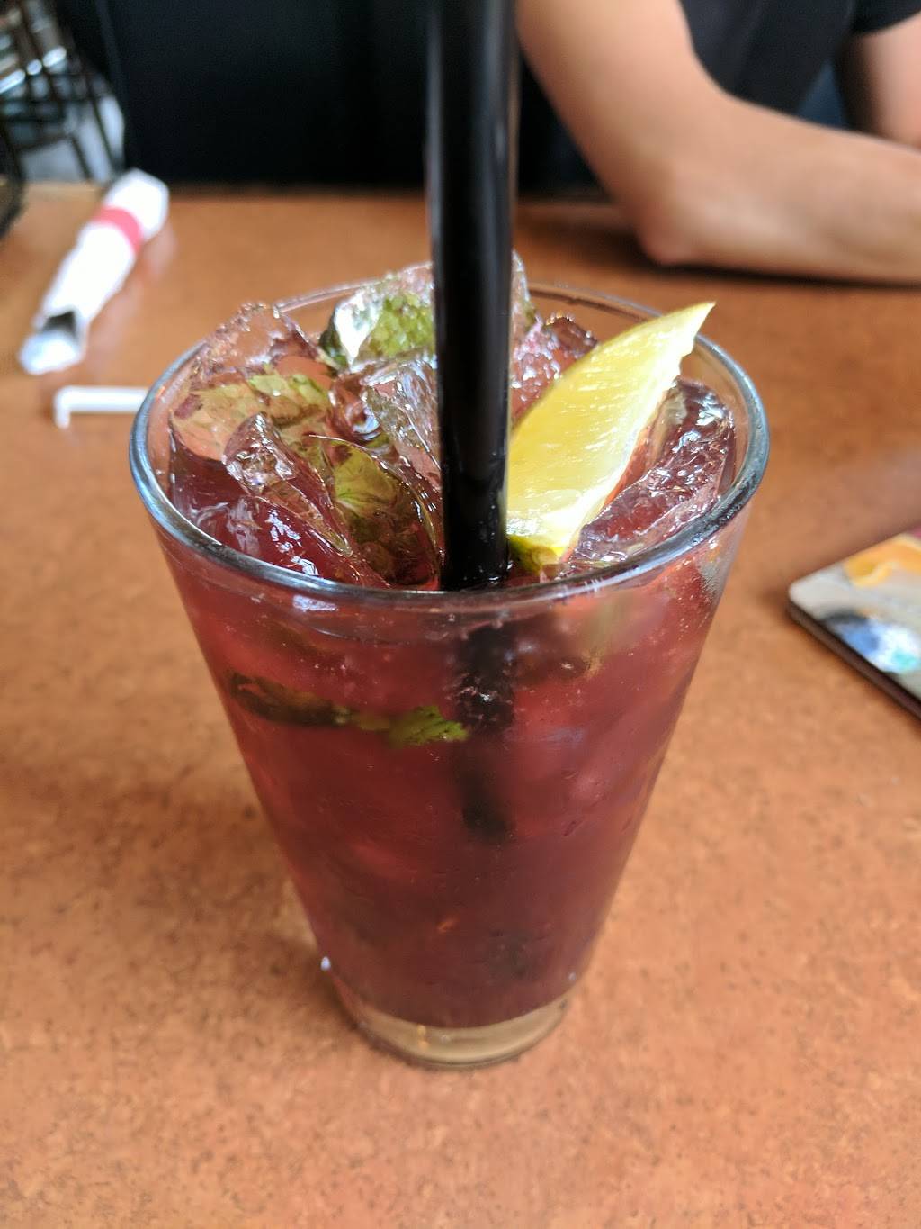 TGI Fridays | restaurant | 7910 Kew Ave, Rancho Cucamonga, CA 91739, USA | 9094630092 OR +1 909-463-0092