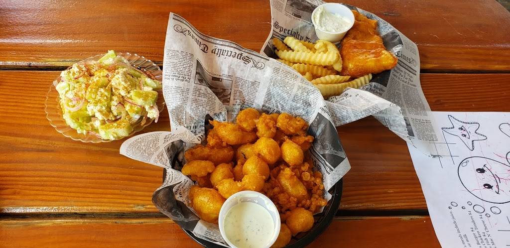 OCTOPUS BEER GARDEN | restaurant | 152 N River Rd, Mt Clemens, MI 48043, USA | 5864939551 OR +1 586-493-9551