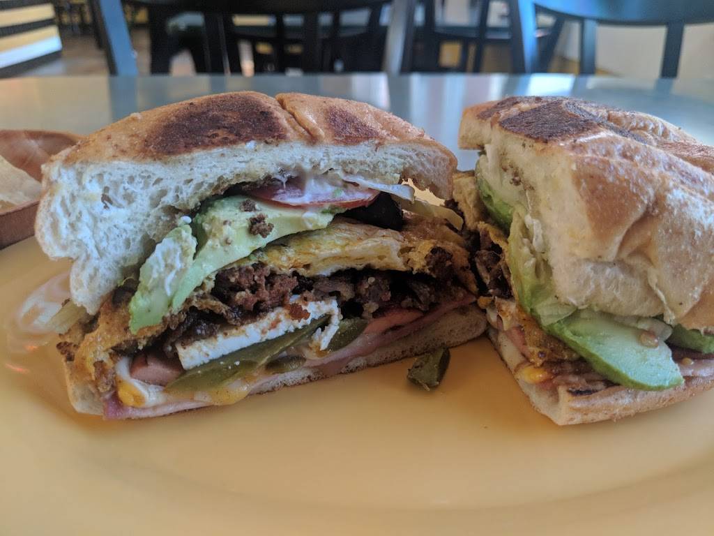 El Caminito Mexican Restaurant | restaurant | 1175 Catalina Dr, Livermore, CA 94550, USA | 9255835819 OR +1 925-583-5819