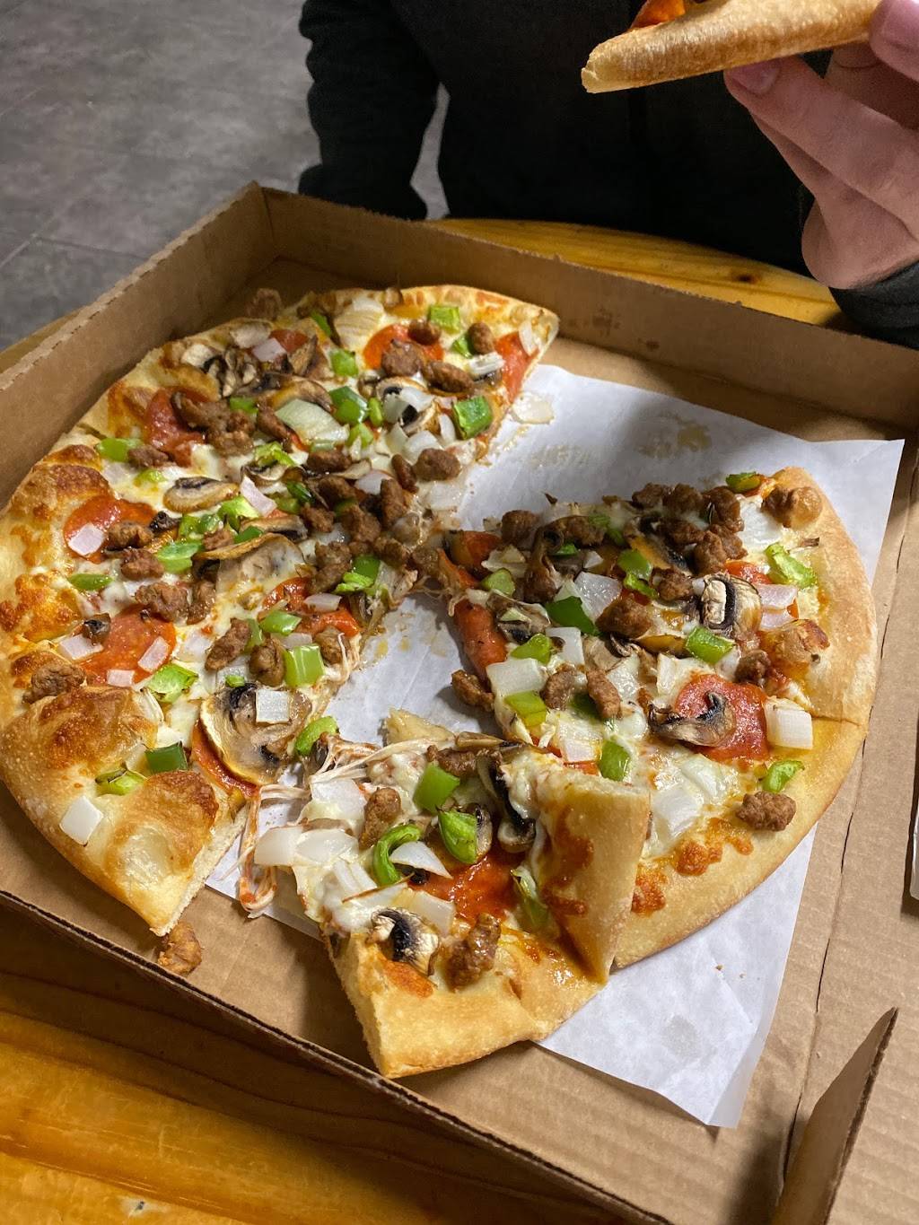 Pizza Pal | meal delivery | 5010 Cass St suite j, San Diego, CA 92109, USA | 8582707772 OR +1 858-270-7772