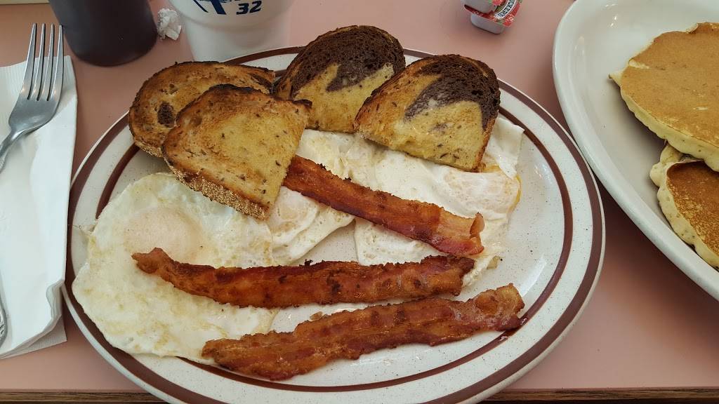 Riverview Restaurant | restaurant | 263 Nashua Rd, North Billerica, MA 01862, USA | 9786632515 OR +1 978-663-2515