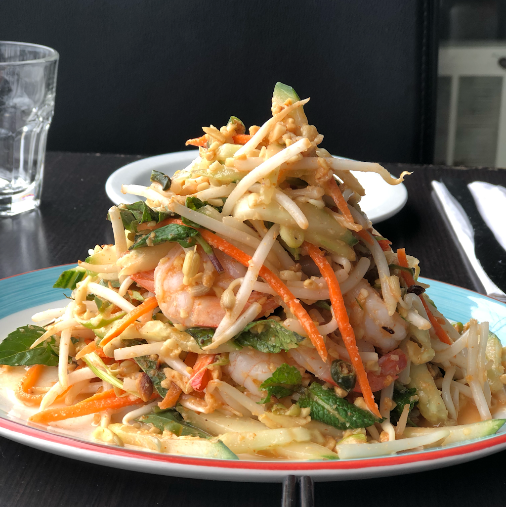 Satay On The Road | restaurant | 2003 Avenue Rd, North York, ON M5M 4A4, Canada | 4164885153 OR +1 416-488-5153