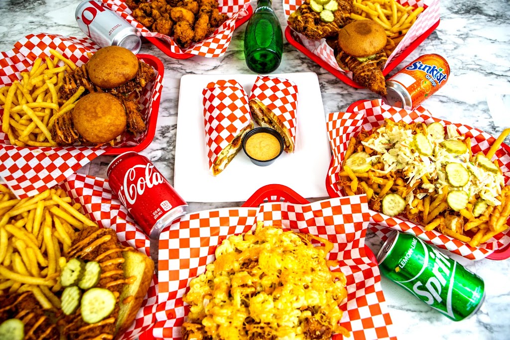 Harrys Hot Chicken | restaurant | 6540 Foothill Blvd Suite #108, Tujunga, CA 91042, USA | 8182739424 OR +1 818-273-9424