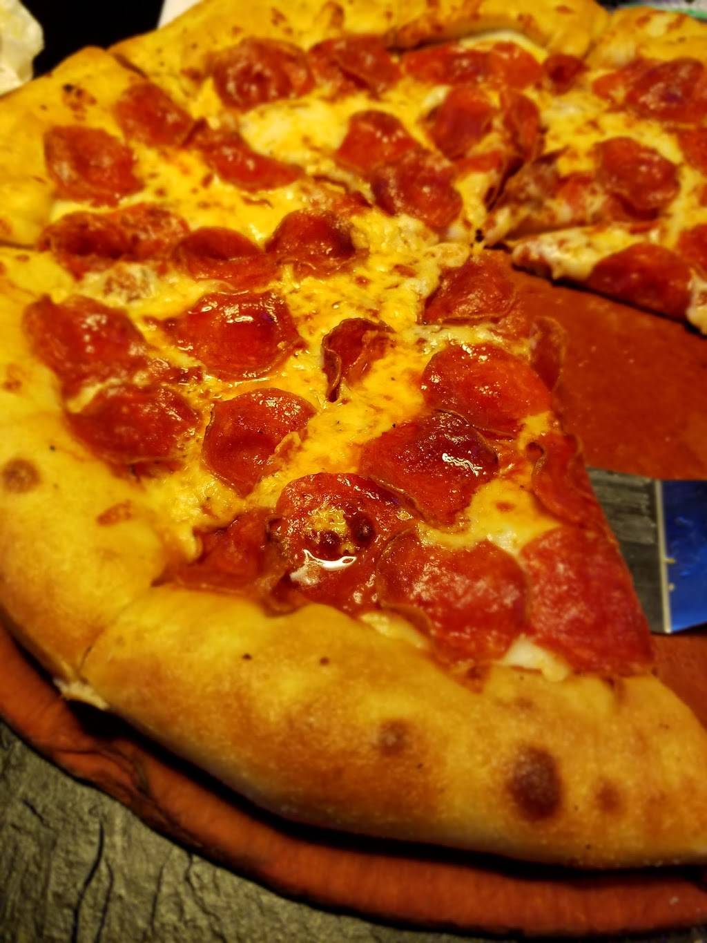 Pizza Hut | restaurant | 3425 Secor Rd, Toledo, OH 43606, USA | 4195363336 OR +1 419-536-3336