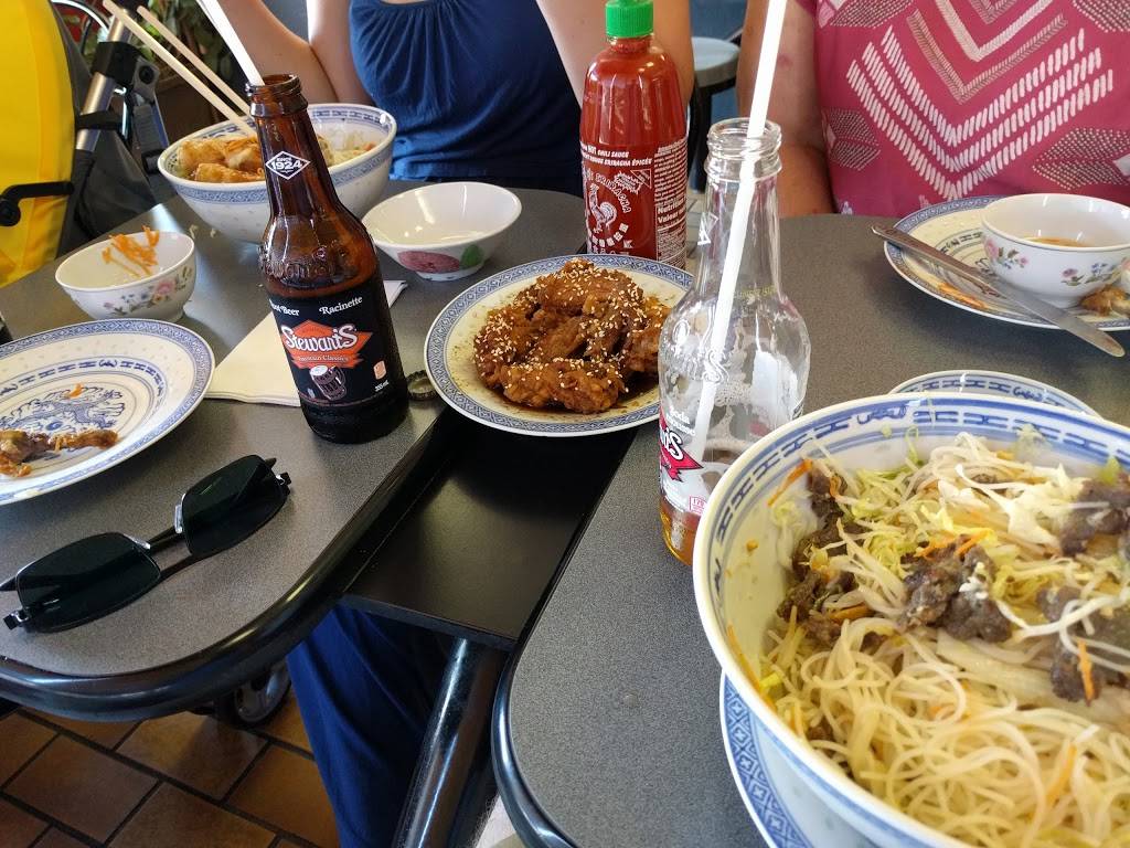 Pho Viet | restaurant | 30 Dundas St E, Belleville, ON K8N 1B5, Canada | 6139682605 OR +1 613-968-2605