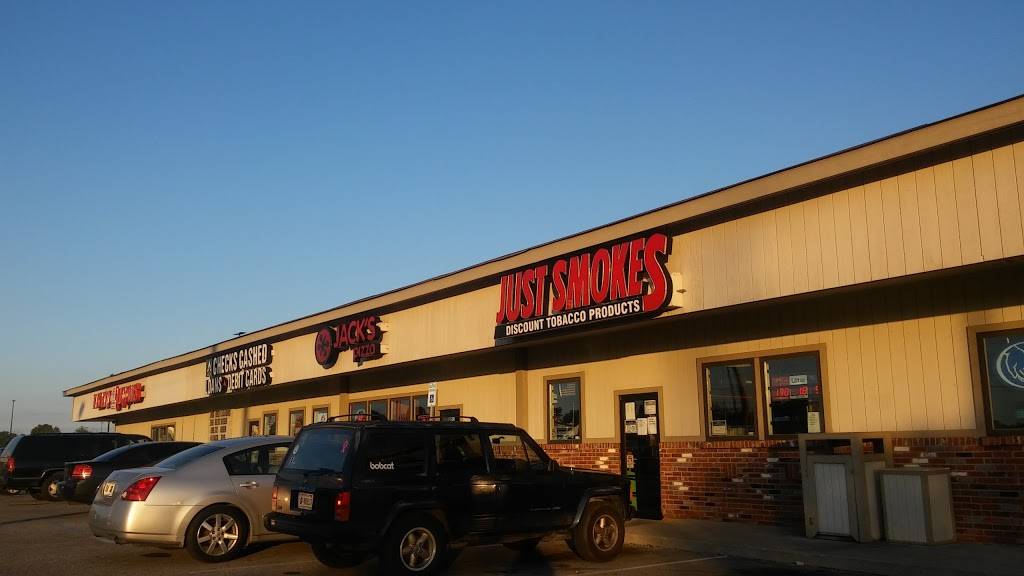 Jacks Pizza | restaurant | 8025 Pendleton Pike, Lawrence, IN 46226, USA | 3178995225 OR +1 317-899-5225