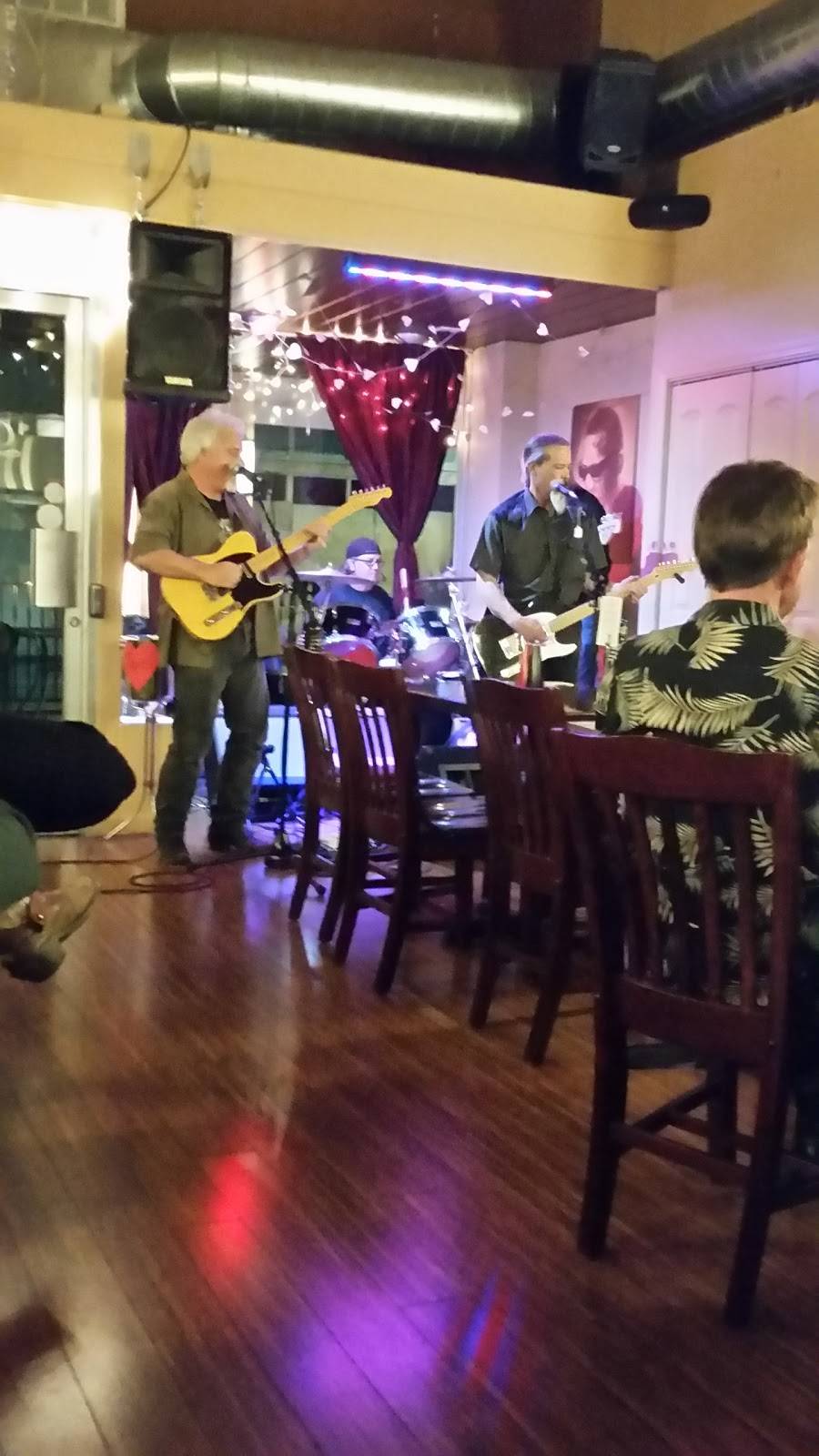 Roxx On Main | restaurant | 627 Main St, Martinez, CA 94553, USA | 9253707699 OR +1 925-370-7699