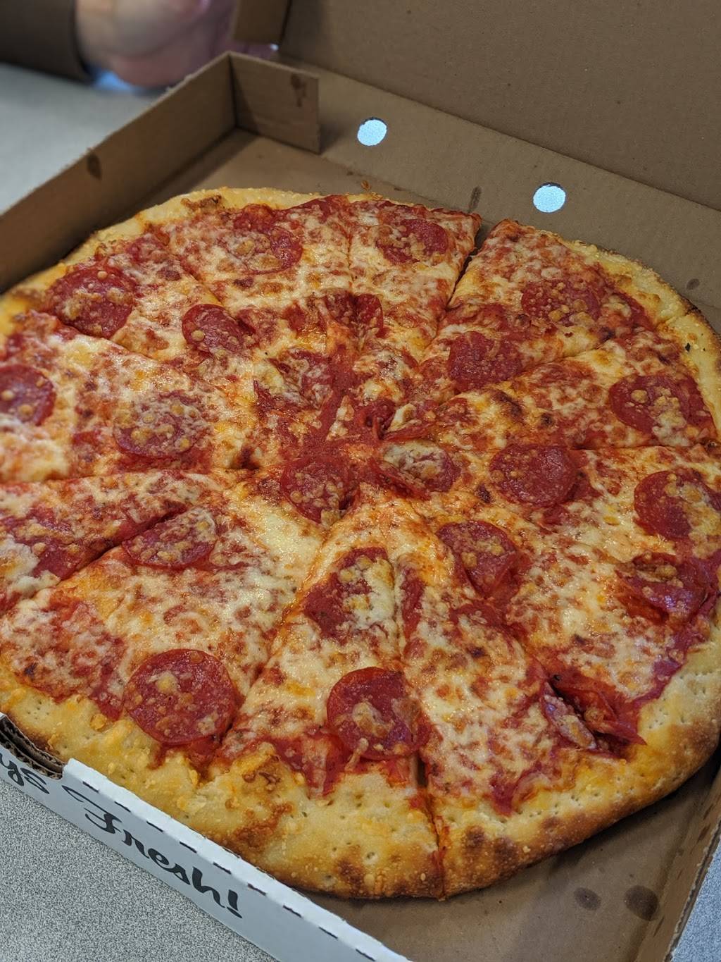 Planet Pizza | restaurant | 223 Louisa St, Kitchener, ON N2H 4C7, Canada | 5195709555 OR +1 519-570-9555