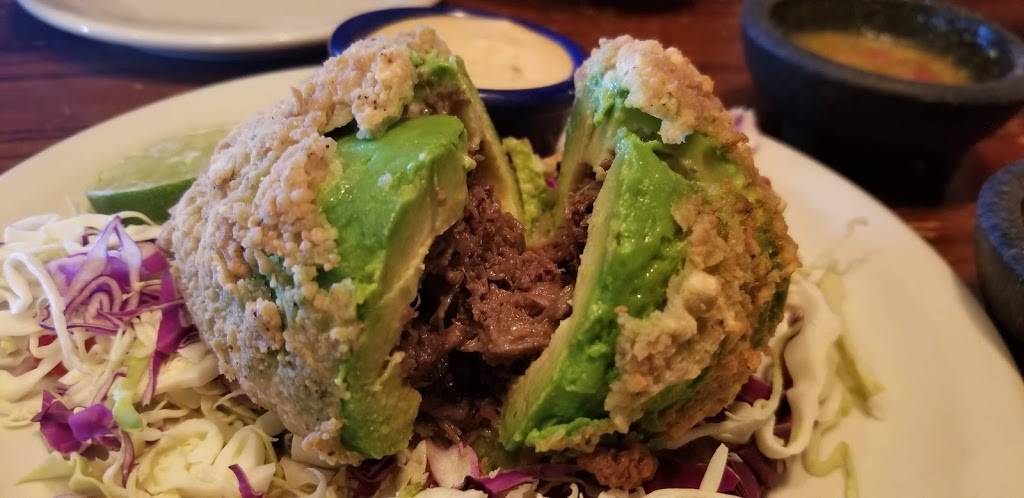 Los Lupes Grand Prairie | restaurant | 501 W Pioneer Pkwy, Grand Prairie, TX 75051, USA | 9722624400 OR +1 972-262-4400