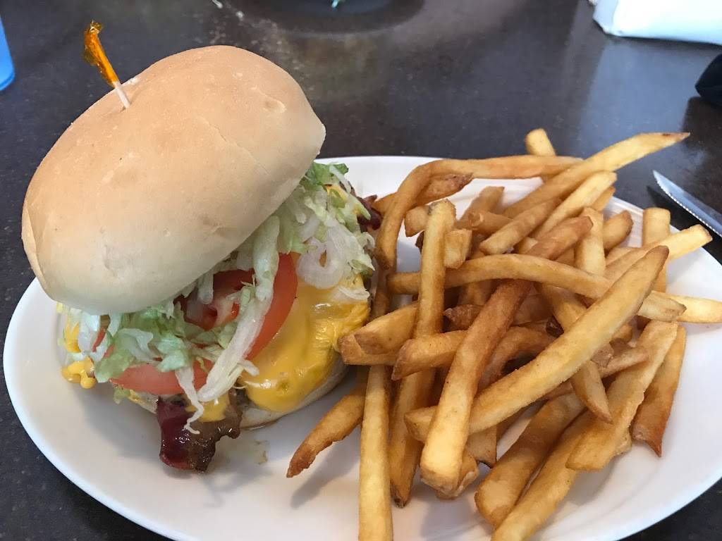 East Bremer Diner | restaurant | 117 E Bremer Ave, Waverly, IA 50677, USA | 3193522455 OR +1 319-352-2455