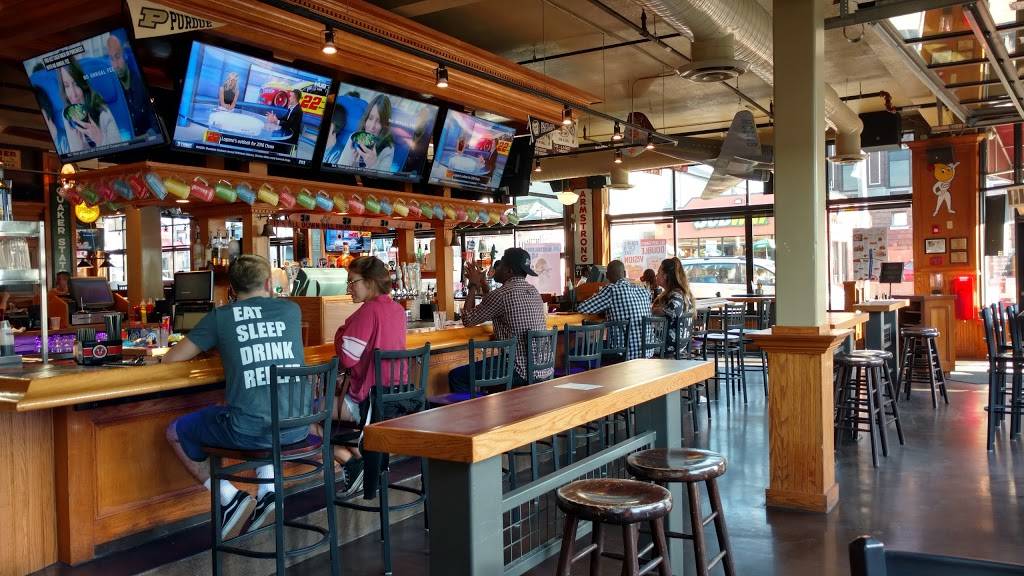 Brothers Bar and Grill | restaurant | 215 N Walnut St, Bloomington, IN 47404, USA | 8123311000 OR +1 812-331-1000