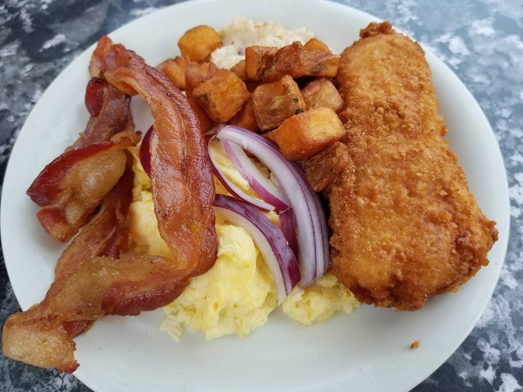 Cunninghams Creekside | restaurant | 6301 River Rd, Prospect, KY 40059, USA | 5022283625 OR +1 502-228-3625