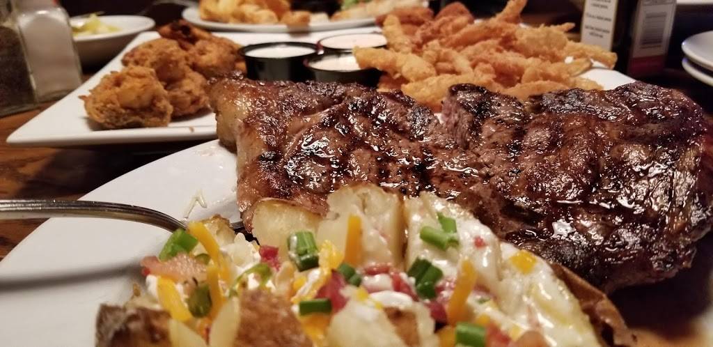 Texas T-bone Steakhouse | restaurant | 1419 E 11th Ave, Hutchinson, KS 67501, USA | 6206640017 OR +1 620-664-0017