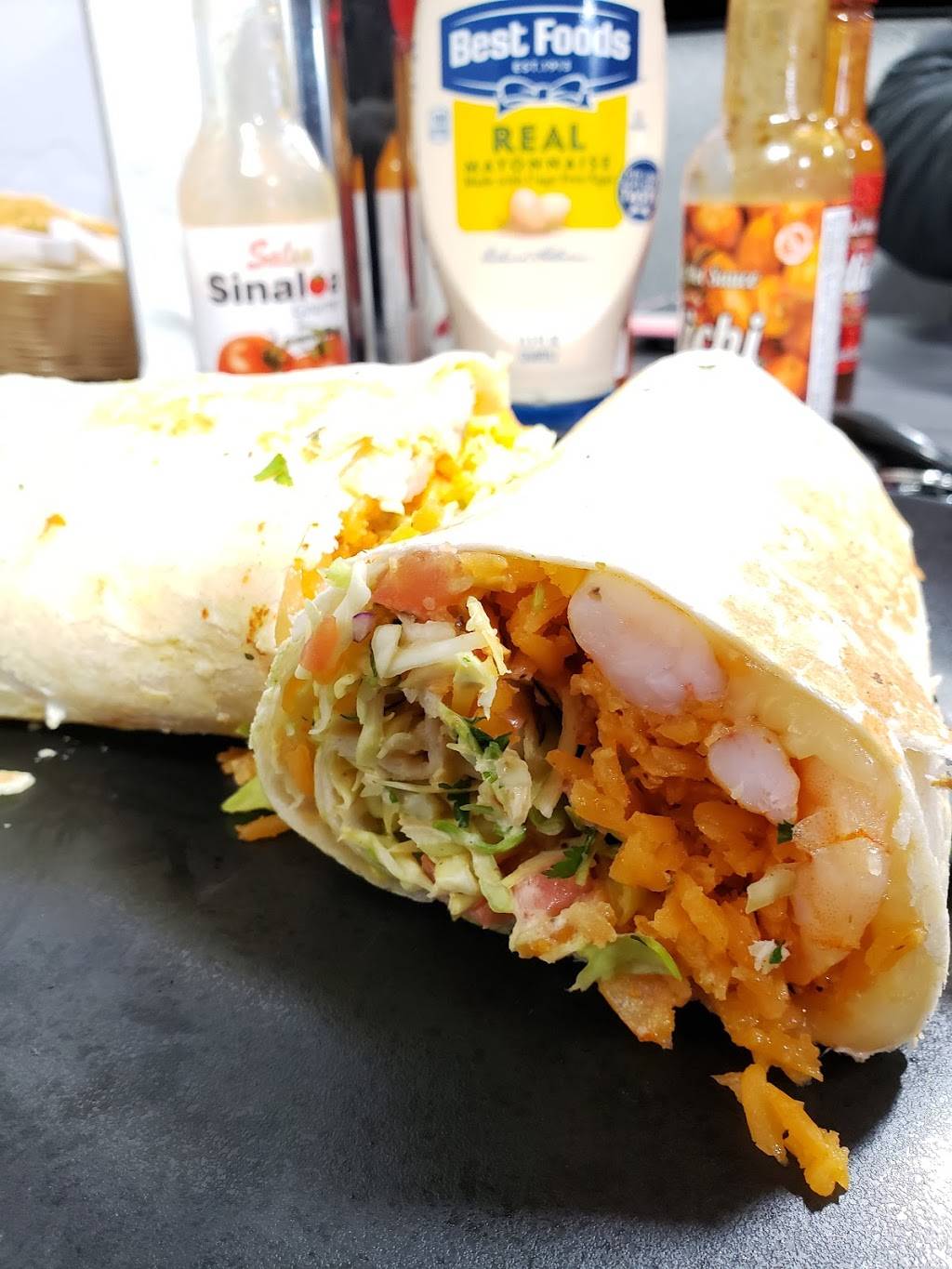 Mariscos El Chaparrito | restaurant | 222 N Elmwood Ave, Lindsay, CA 93247, USA | 5592399662 OR +1 559-239-9662